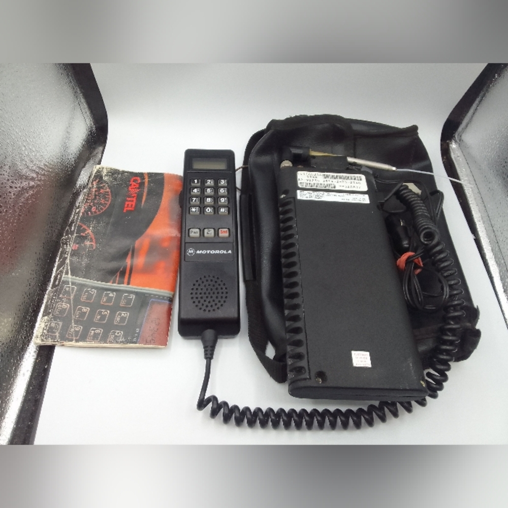 Motorola Car Phone S3228A